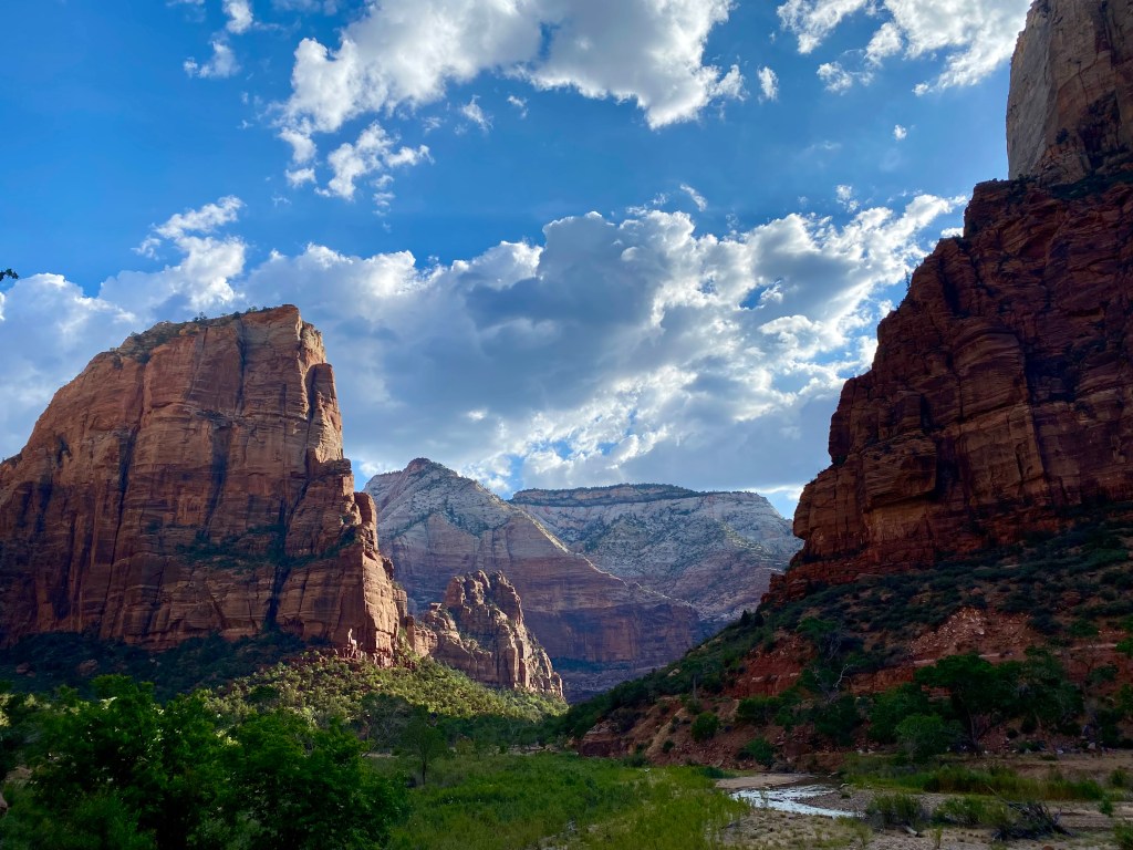 An Amazing 2 Weeks in Southern Utah: Hoodoos, Canyons and High Desert!